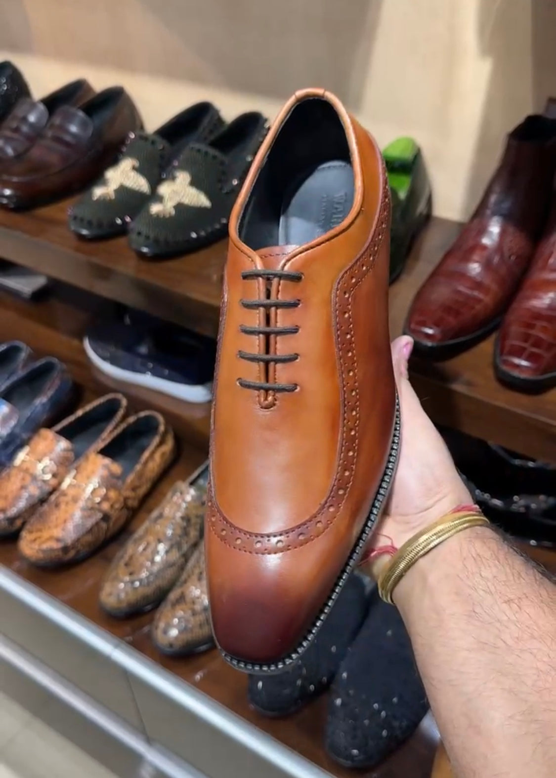 Dual-tone Sidewing Patina Oxfords