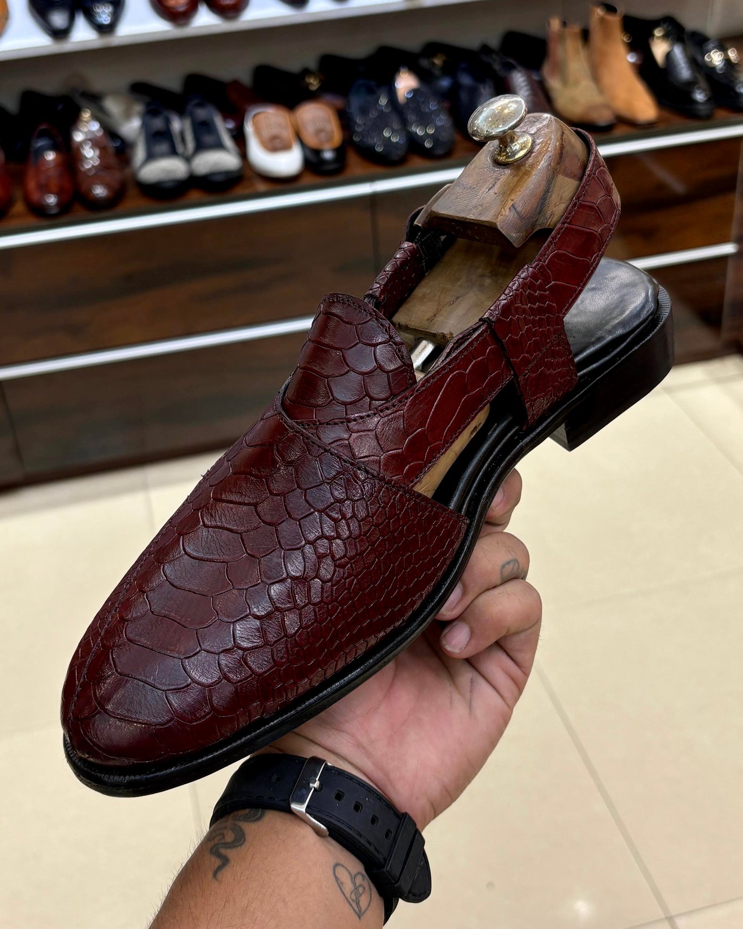 Burgundy Cobra Scaled Peshawaris