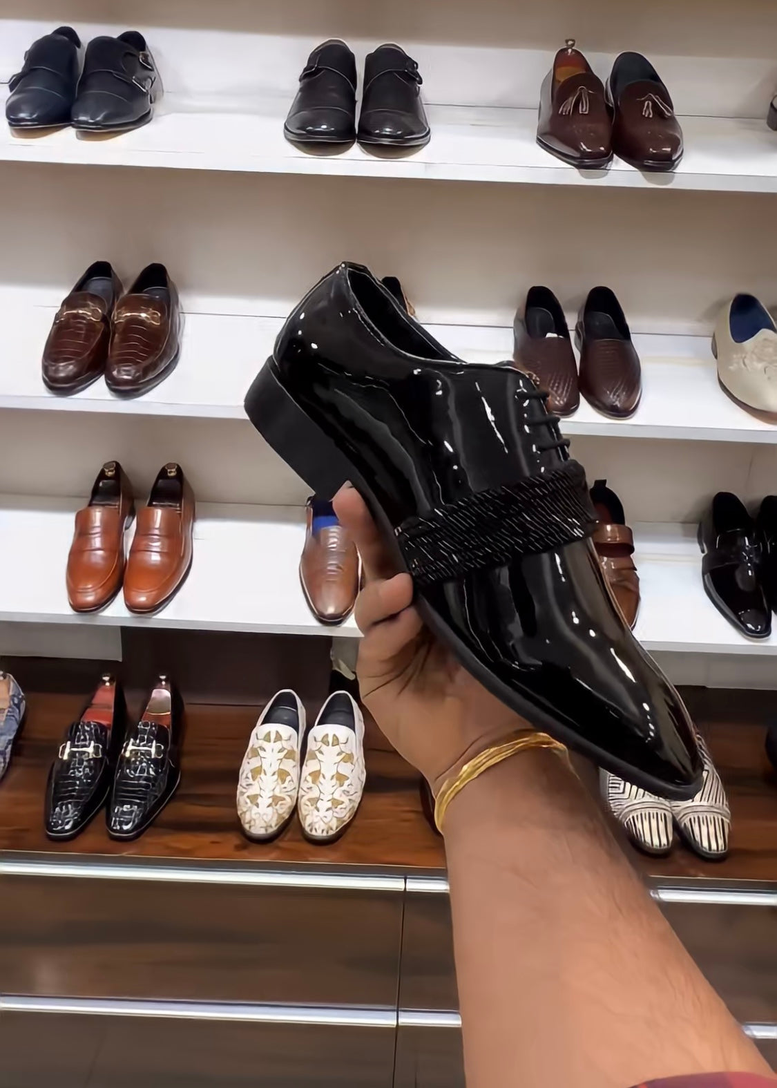 Patent Strap Whole-cut Oxfords