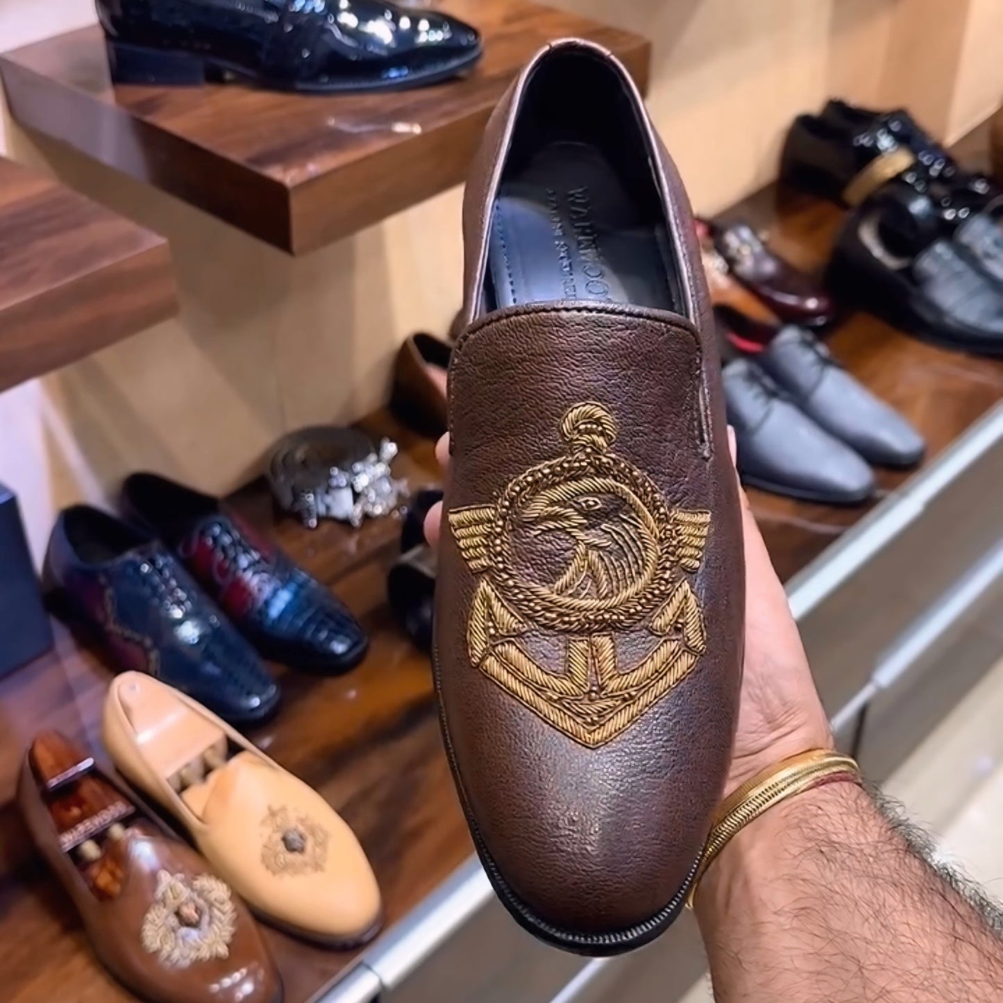 Brown Natural Grain Leather Embroidery Moccasins