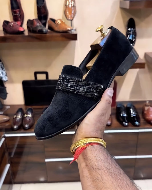 Black Suede Embroidery Strap Moccasins