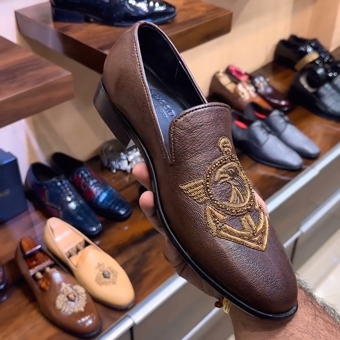 Brown Natural Grain Leather Embroidery Moccasins
