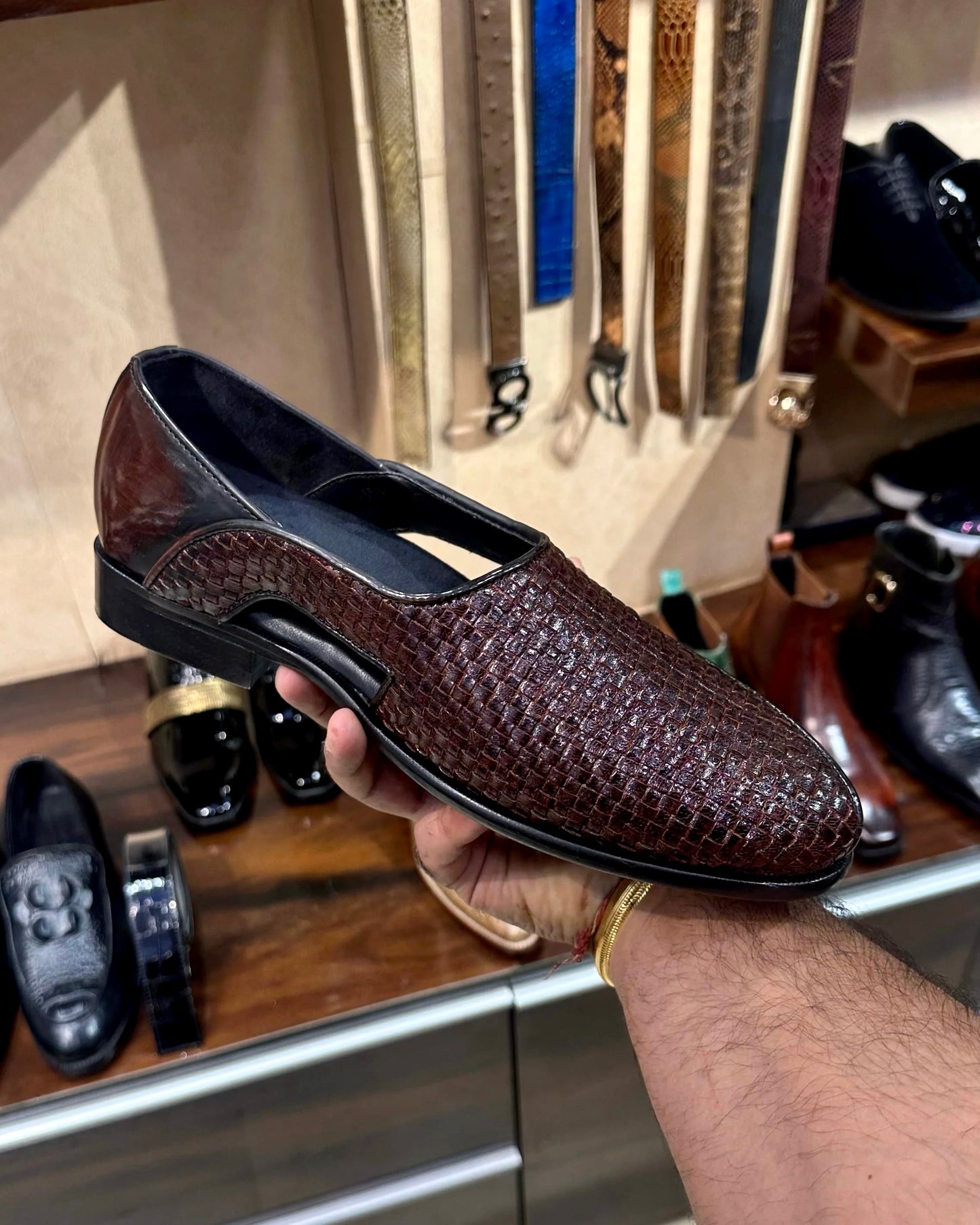 Dark Brown Braided Leather Brush-off Peshawaris