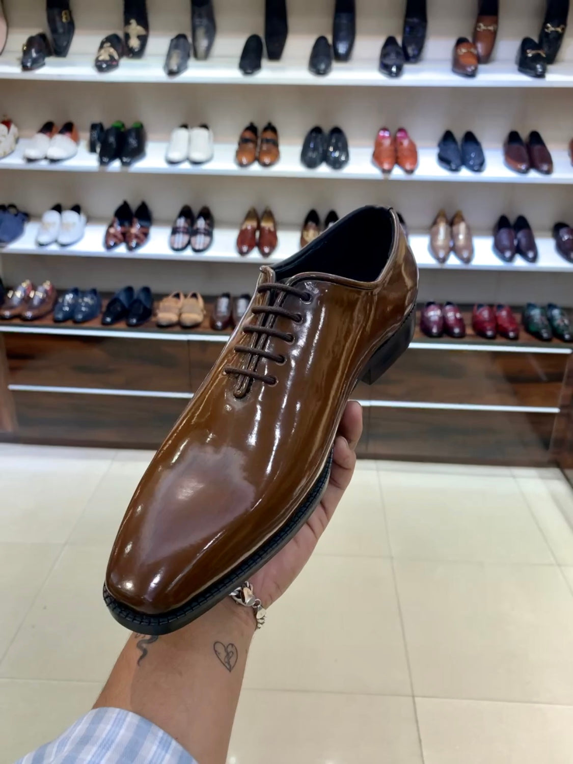 Walnut Brown Patina Whole-cut Oxfords