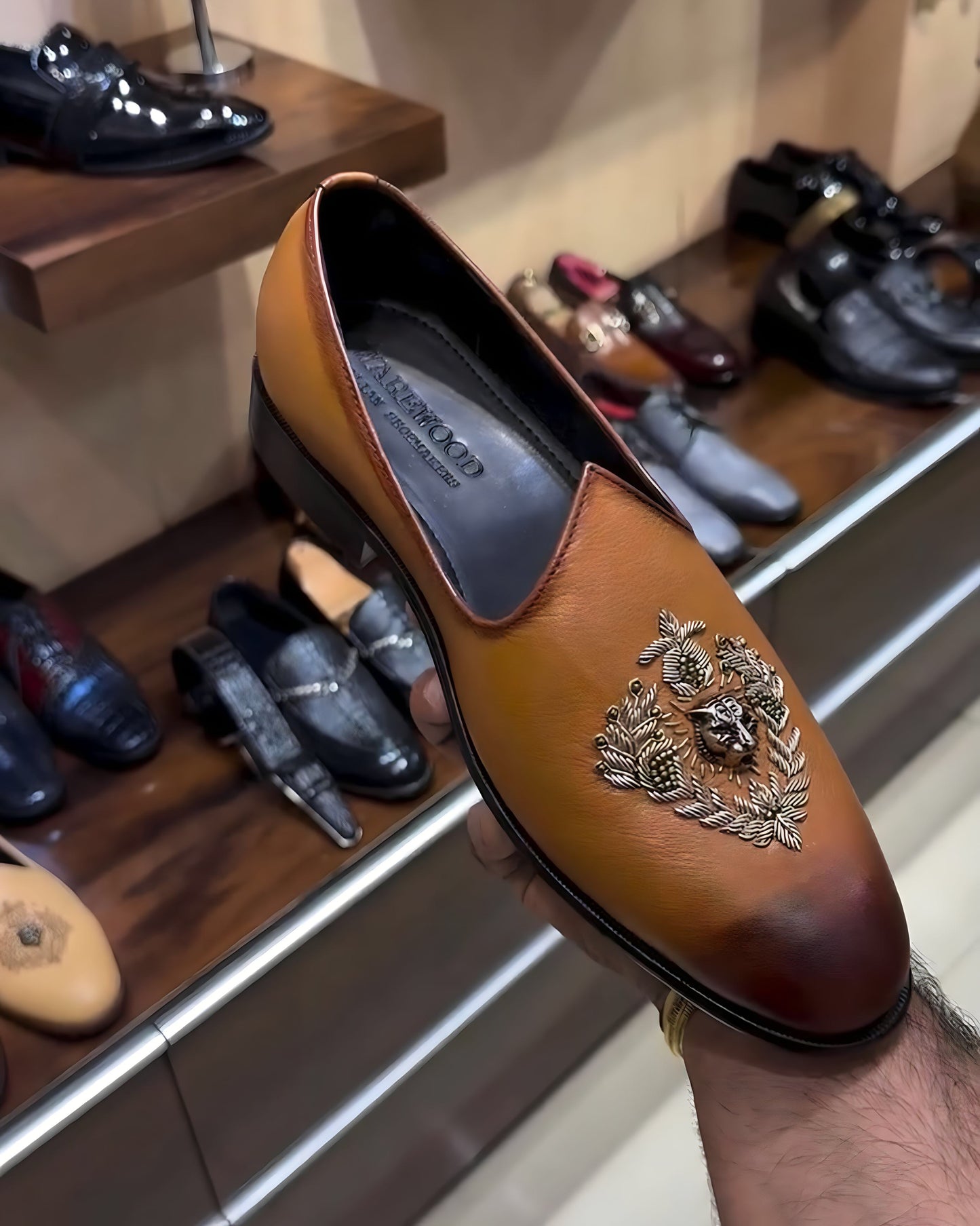 Tan Natural Grain Leather Embroidery Mojaris