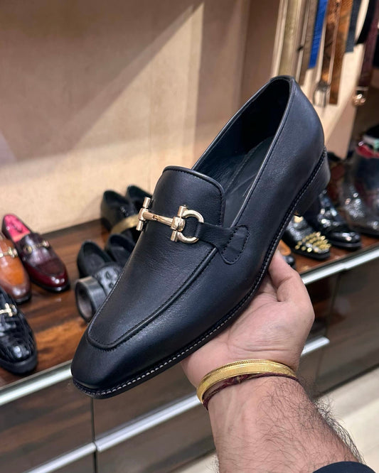 Classic Plain Black Leather Horsebit Loafers