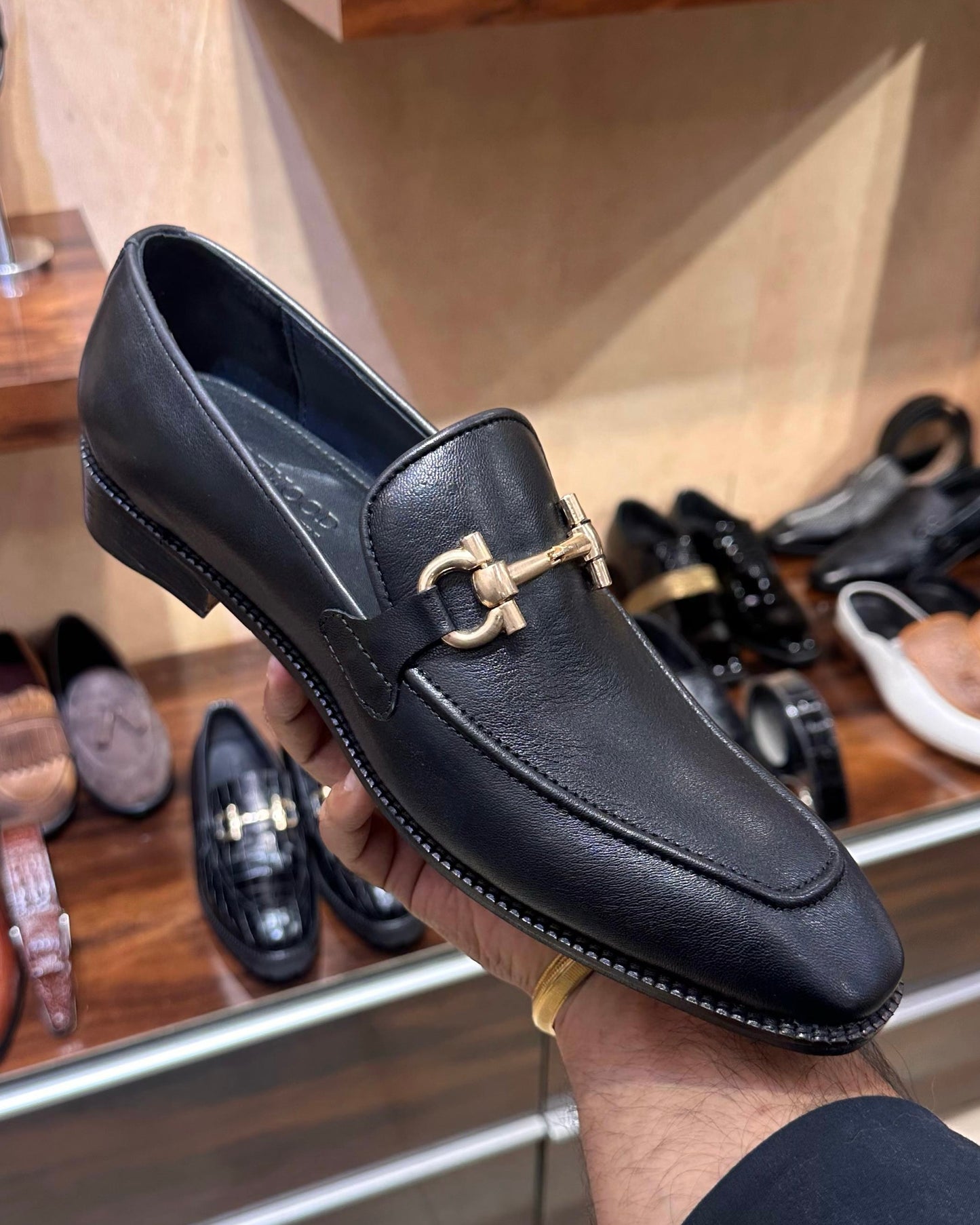 Classic Plain Black Leather Horsebit Loafers