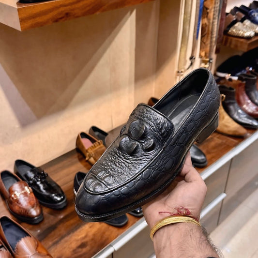 Online Exclusive Black Crocodile Scaled Moccasins
