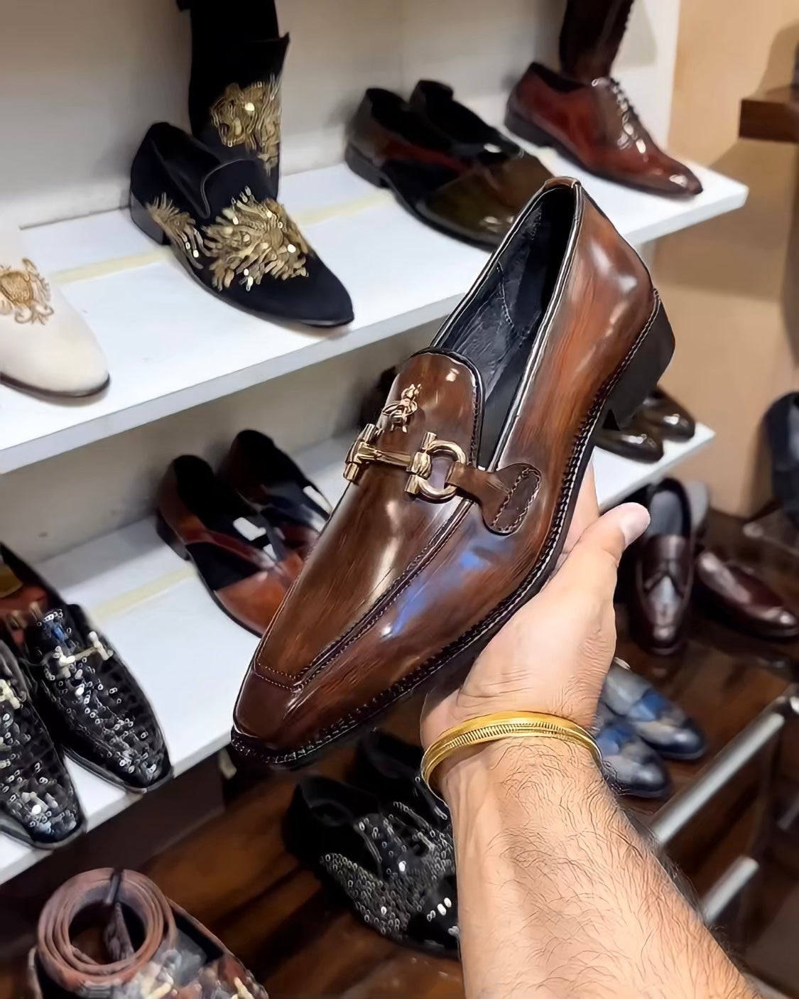 Brown Patina Loafers with Bee