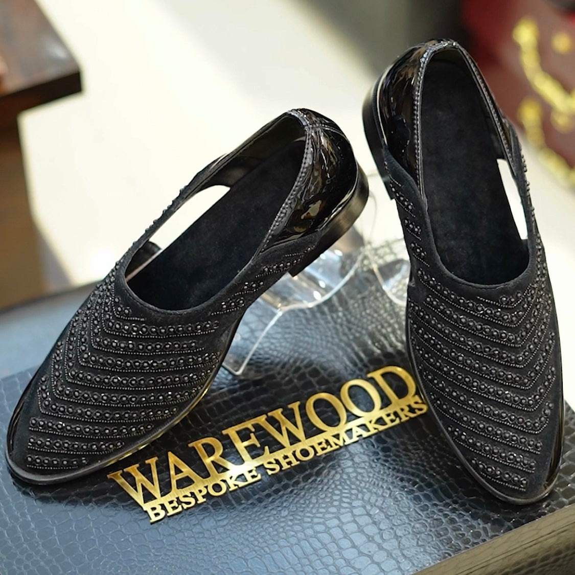 Black Hand-embroidered Spectator Peshawaris