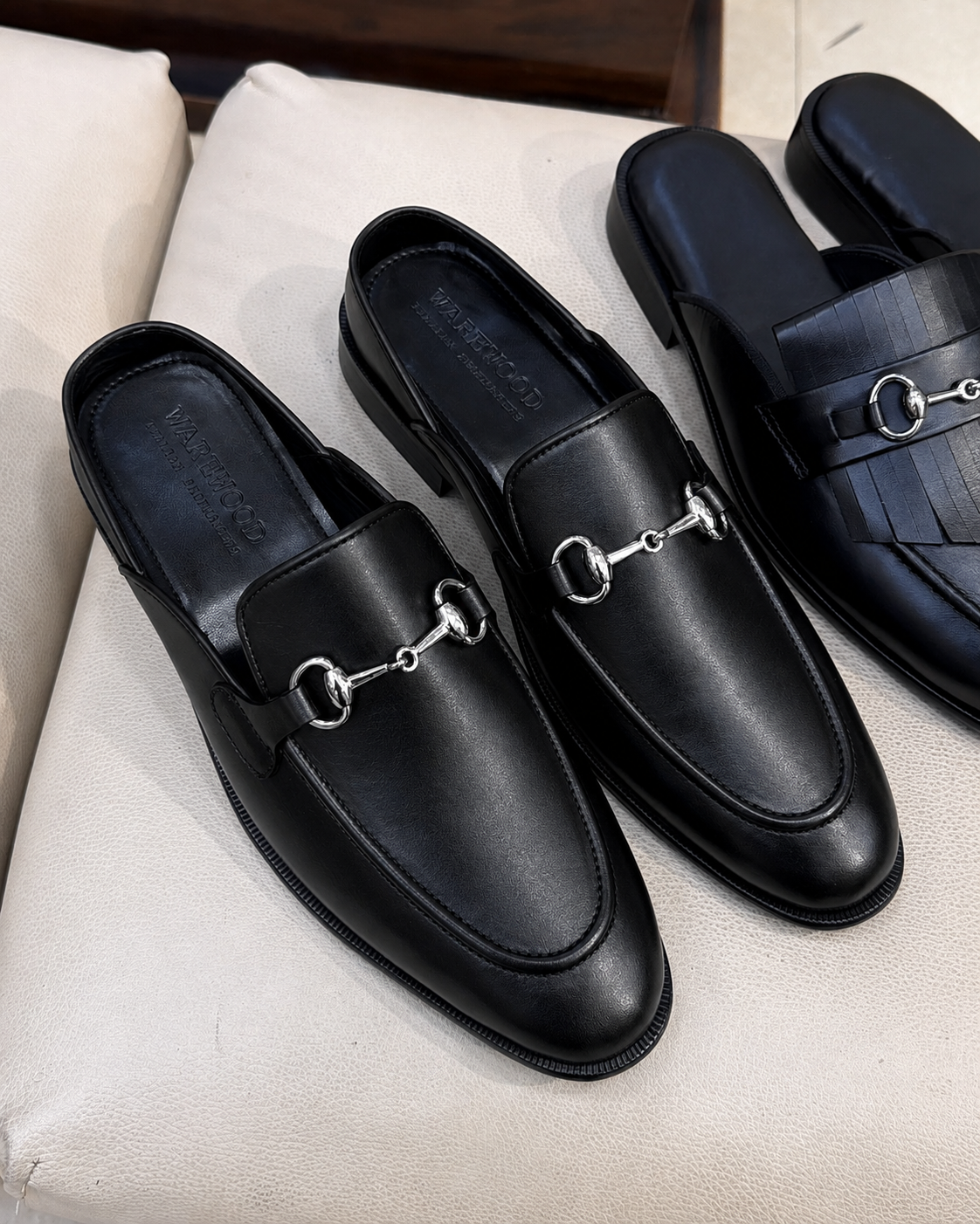 Black Calfskin Leather Mules With Silver Horsebit