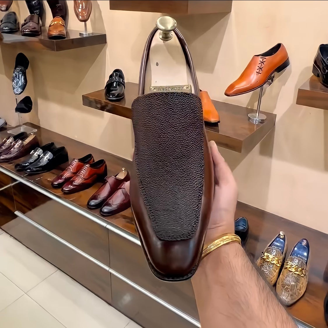 Brown Spectator Stingray Moccasins