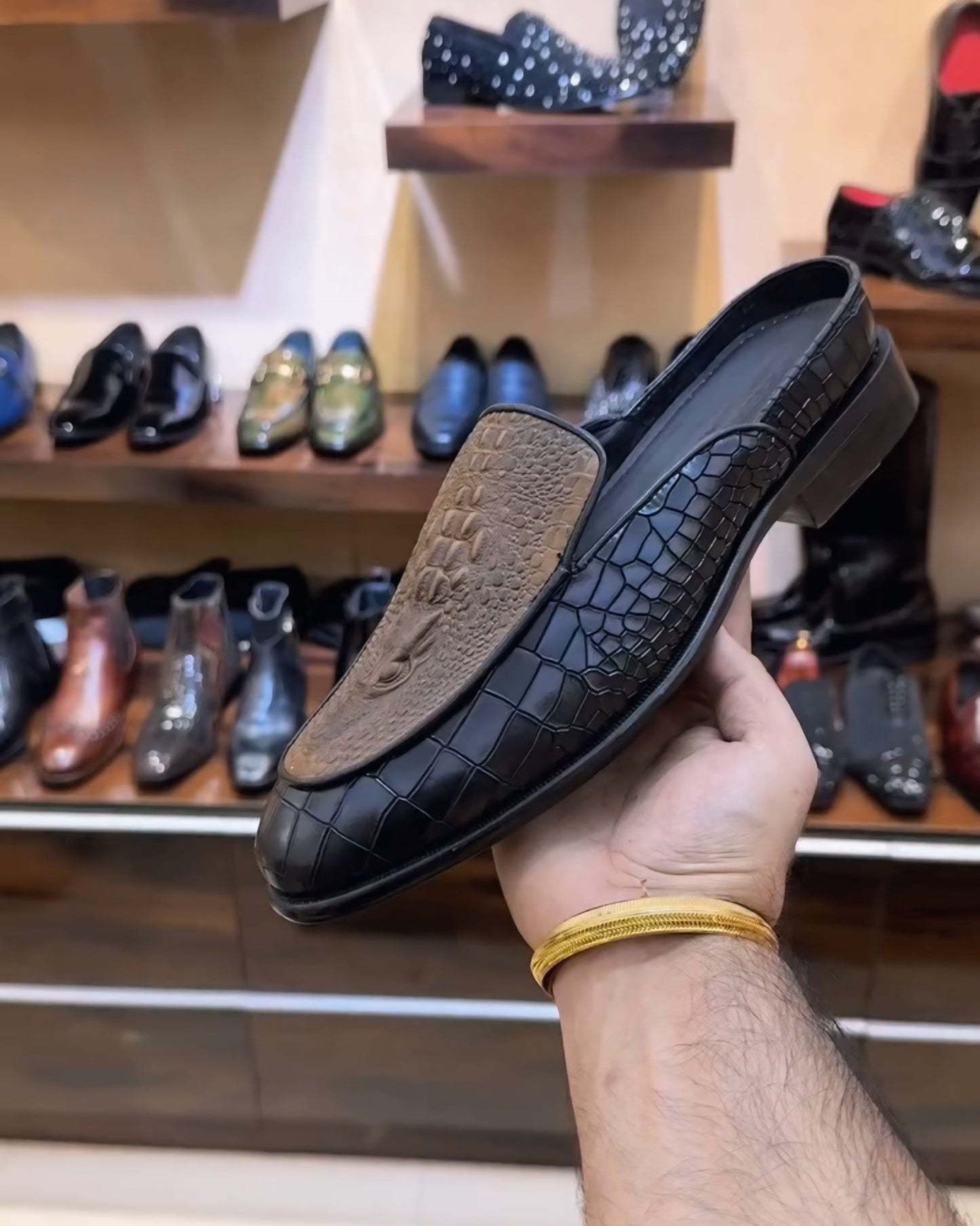 The Boss Mules in Dual-tone Alligator Scaled Leather