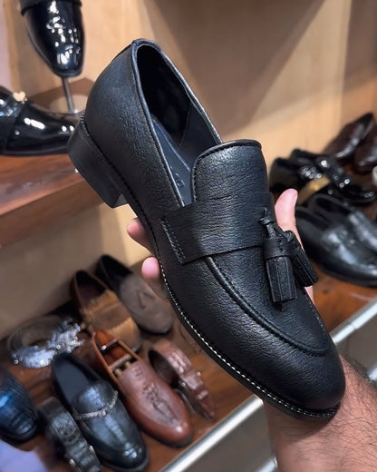 Classic Black Natural Grain Leather Tassel Loafers