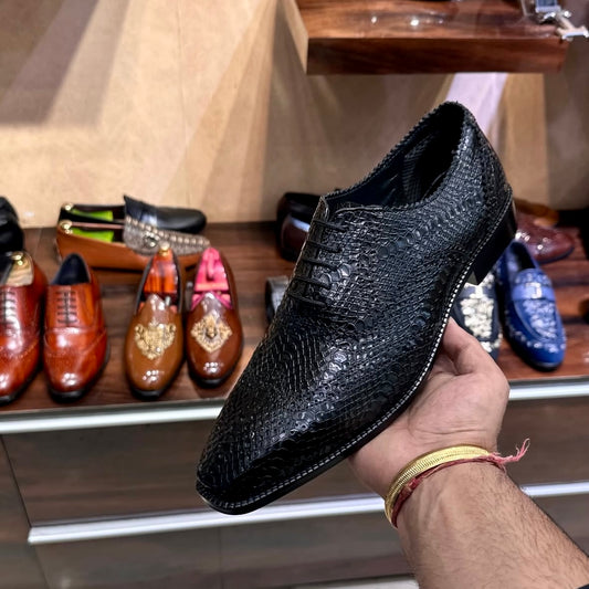 Black Deep-cut Cobra Scaled Wholecut Oxfords