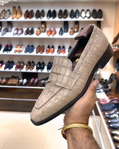 Beige Crocodile Scaled U-Tip Shape Penny Loafers