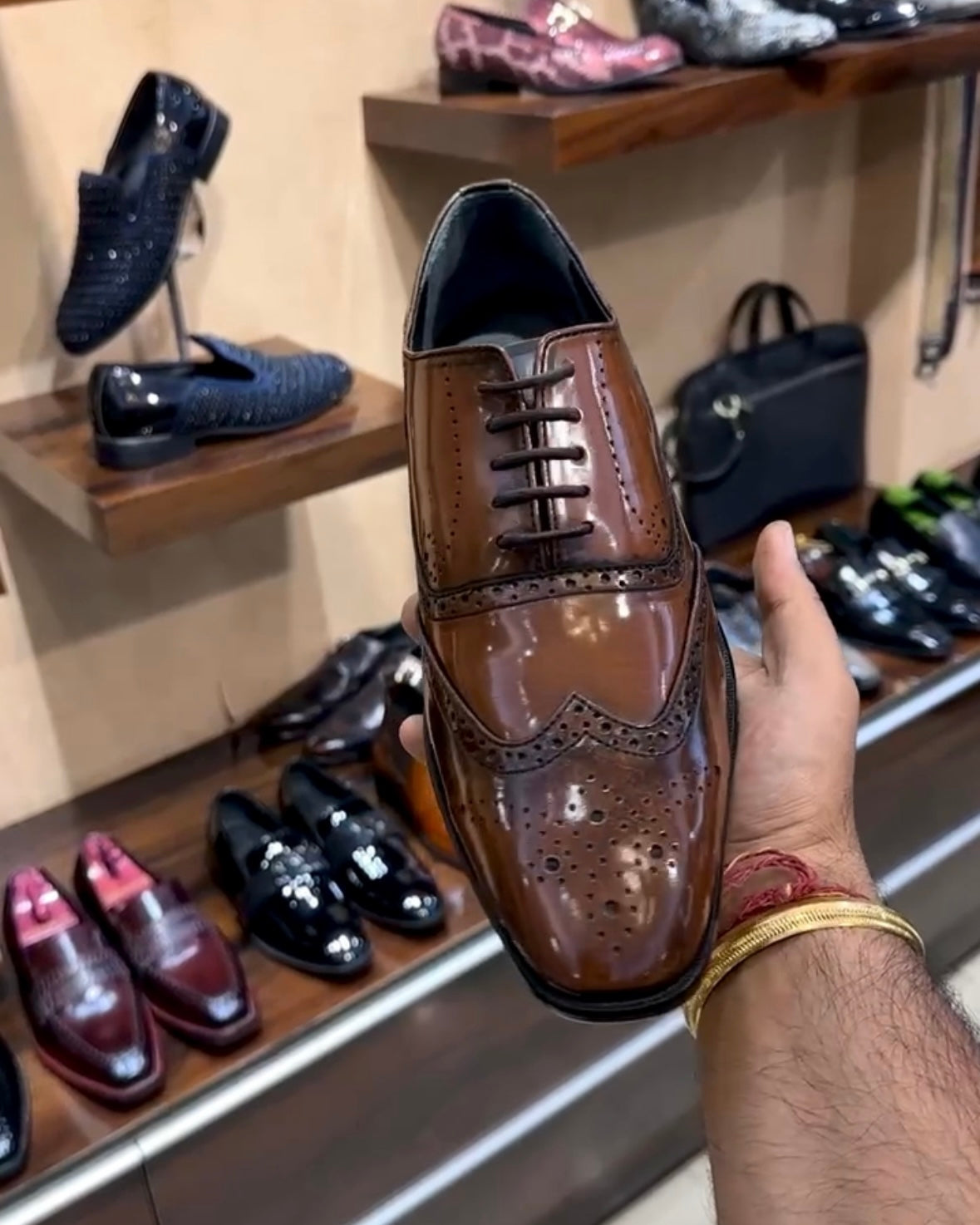 Walnut Brown Wingtip Semi-Brogue Oxfords