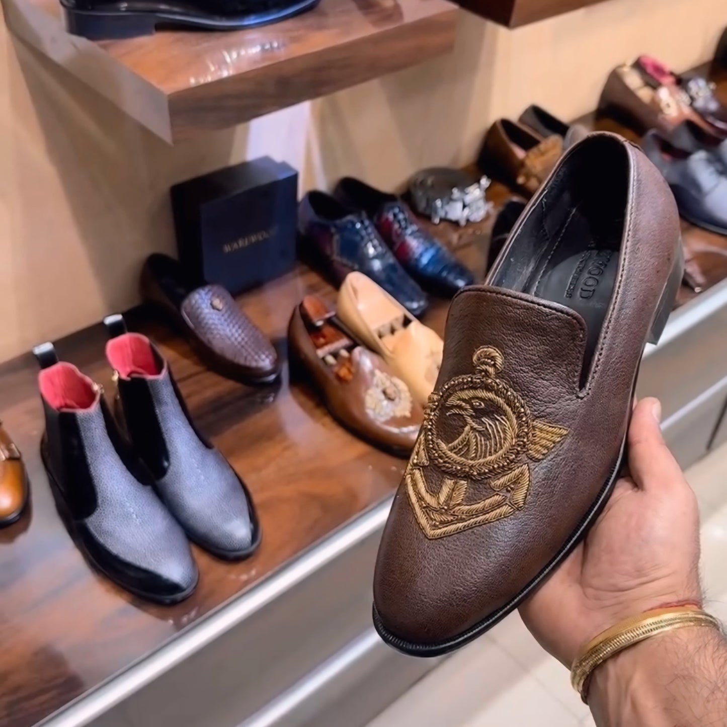 Brown Natural Grain Leather Embroidery Moccasins
