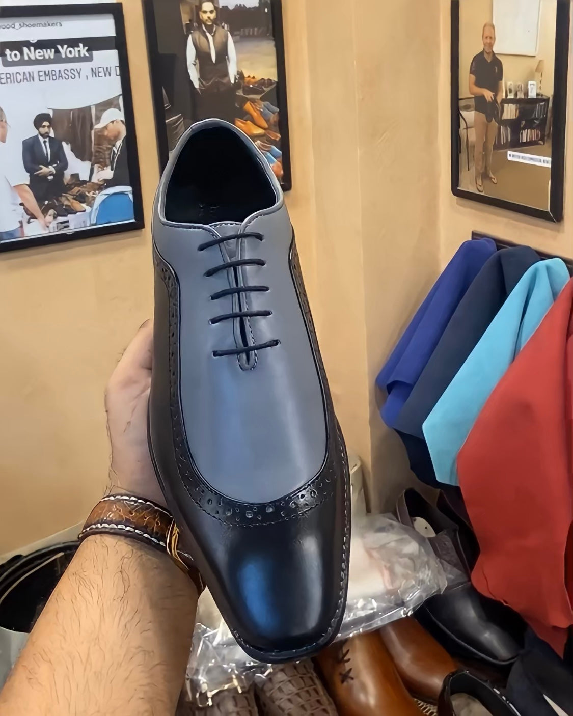 Carbon Grey Sidewing Oxfords