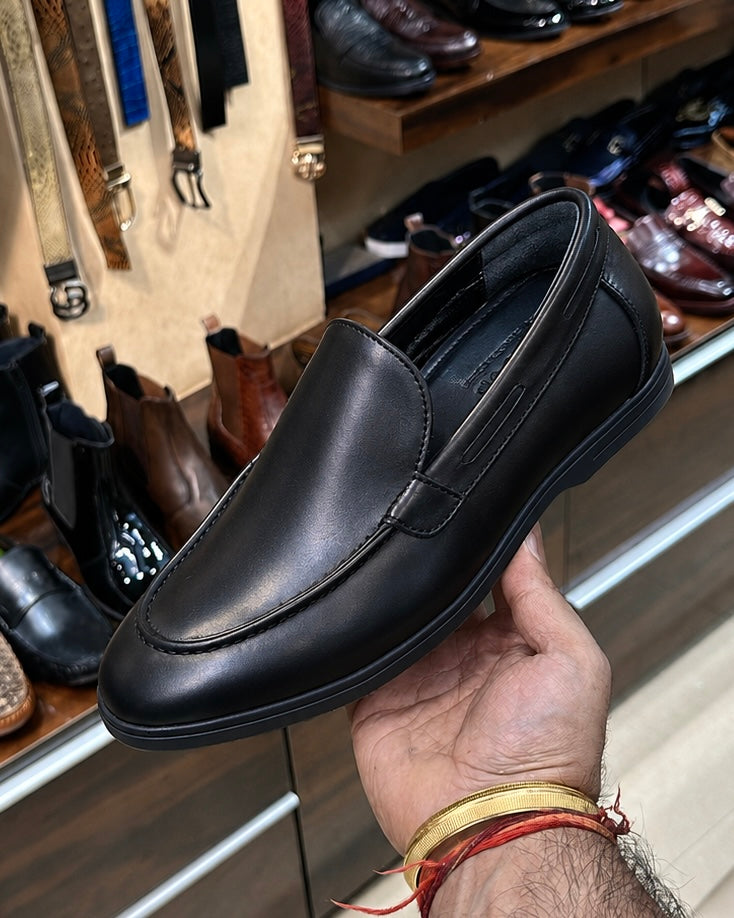 Black Calfskin Leather Yacht Loafers