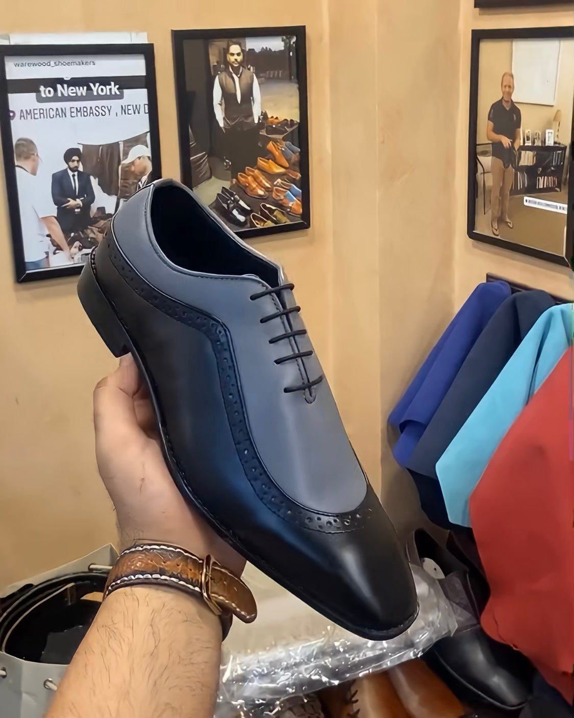 Carbon Grey Sidewing Oxfords