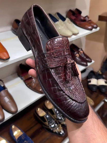 Wine Shade Crocodile Scaled Tassel Moccasins