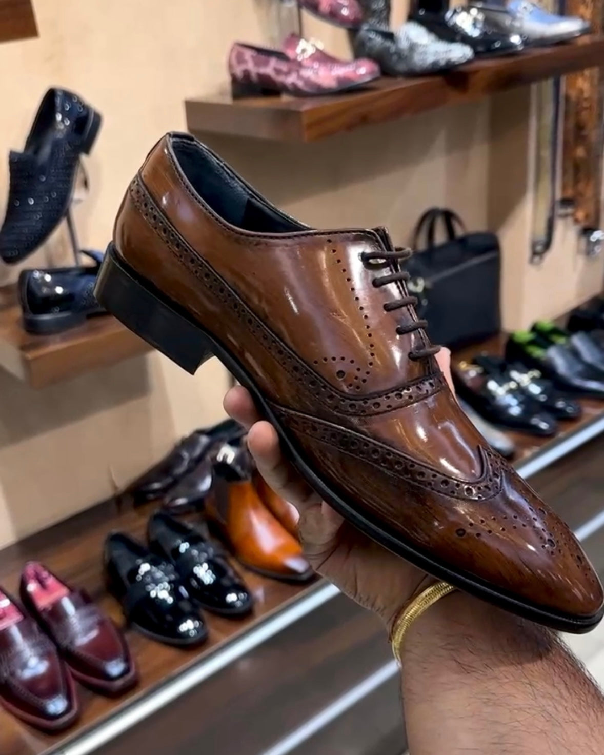 Walnut Brown Wingtip Semi-Brogue Oxfords