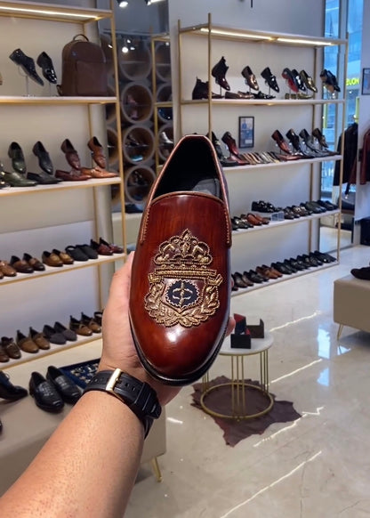 Mahogany Hand-embroidery Moccasins