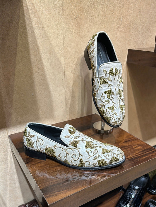 Off-White Raw silk hand embroidery Slip-ons