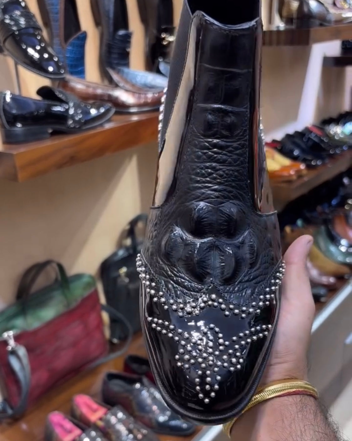 Luxe Edition Alligator Scaled Chelsea Boots