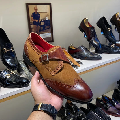 Dual-tone Spectator Single Monks