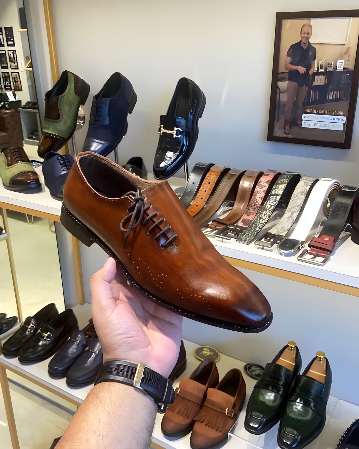 Classic Side Lace-up Tan Patina Oxfords