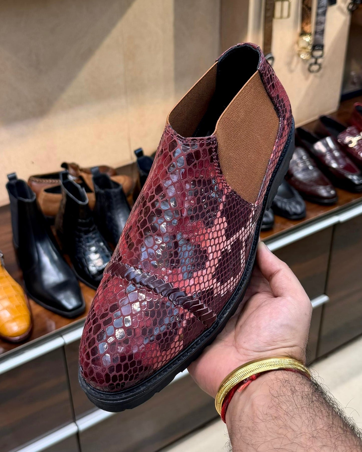 Exotic Burgundy Snake Pattern Low-top Chelsea Boots with Lug Sole