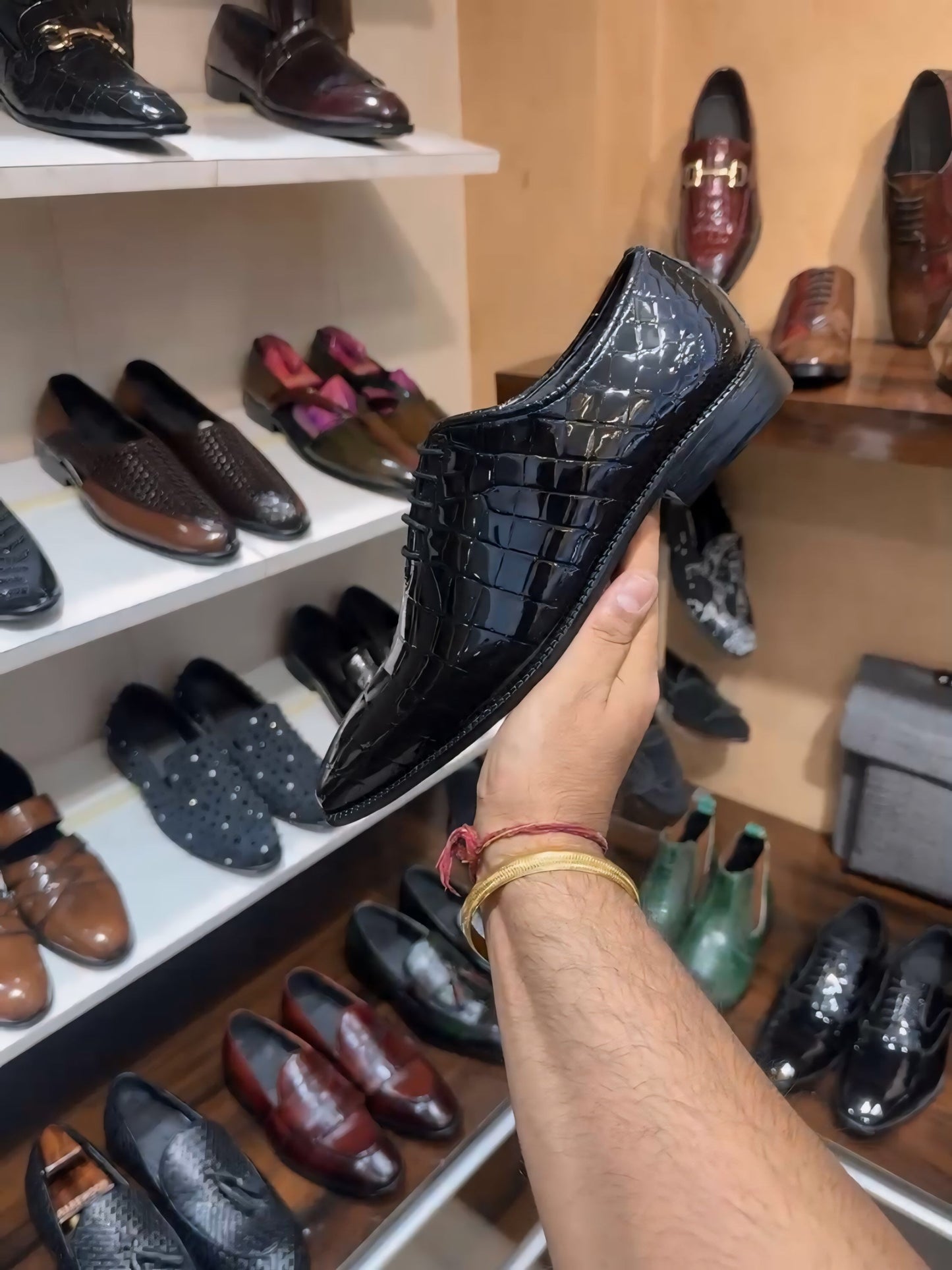 Patent Crocodile Leather Whole-cut Oxfords