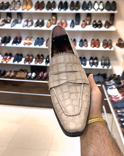 Beige Crocodile Scaled U-Tip Shape Penny Loafers