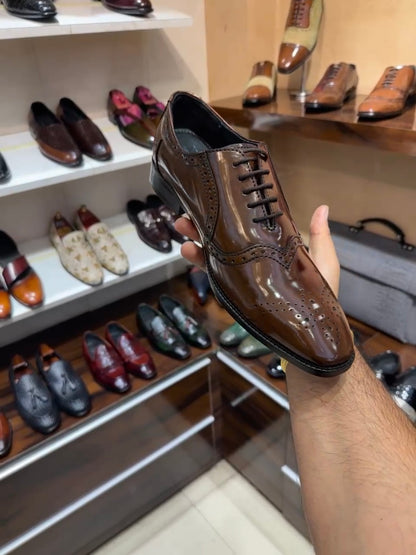 Dual-tone Patina Brush-off Oxfords