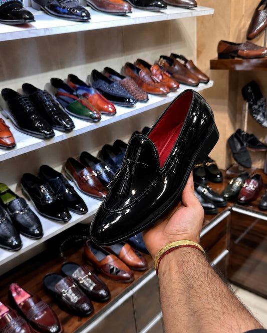 Black Patent Leather Tassel Loafers With Red Interior