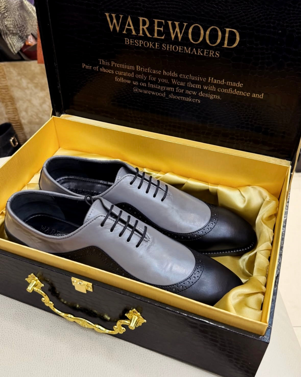 Black & Grey Side-wing Brogue Oxfords