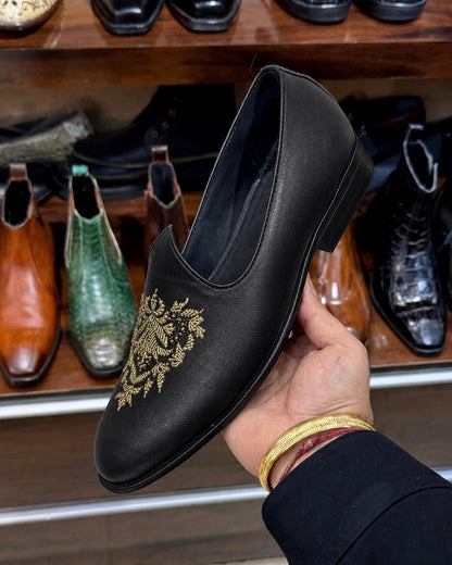 Black Calfskin Leather Gold Hand-embroidered Mojaris