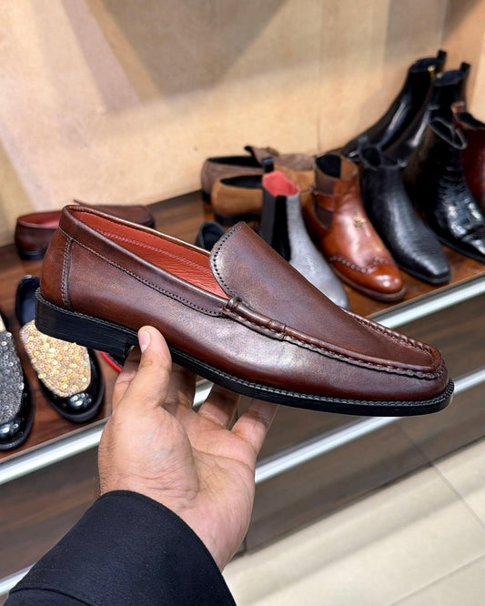 Classic Brown Hand-Stitched Apron Square-Toe Moccasins