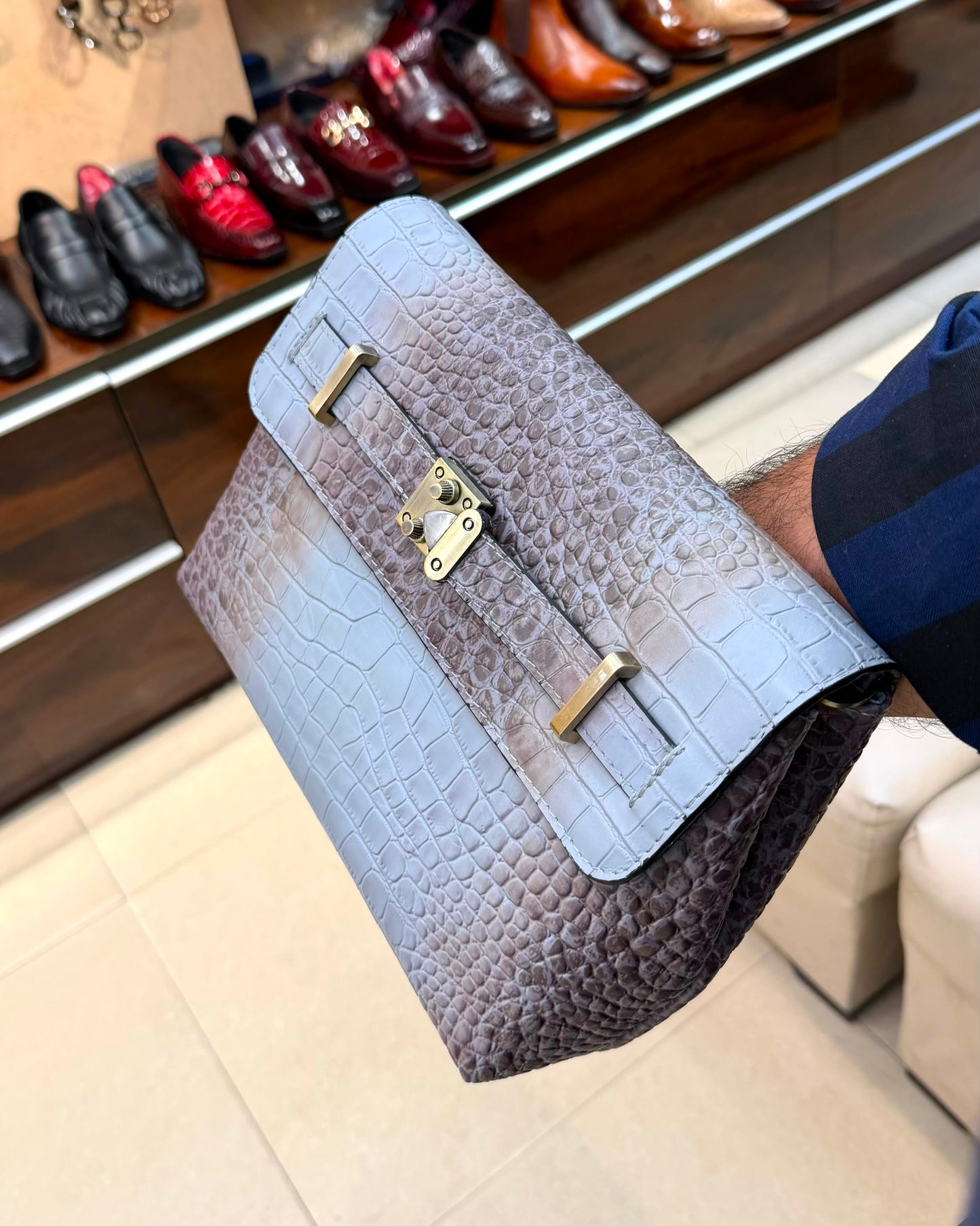Exotic Himalayan Crocodile Scaled Cross Body Bag