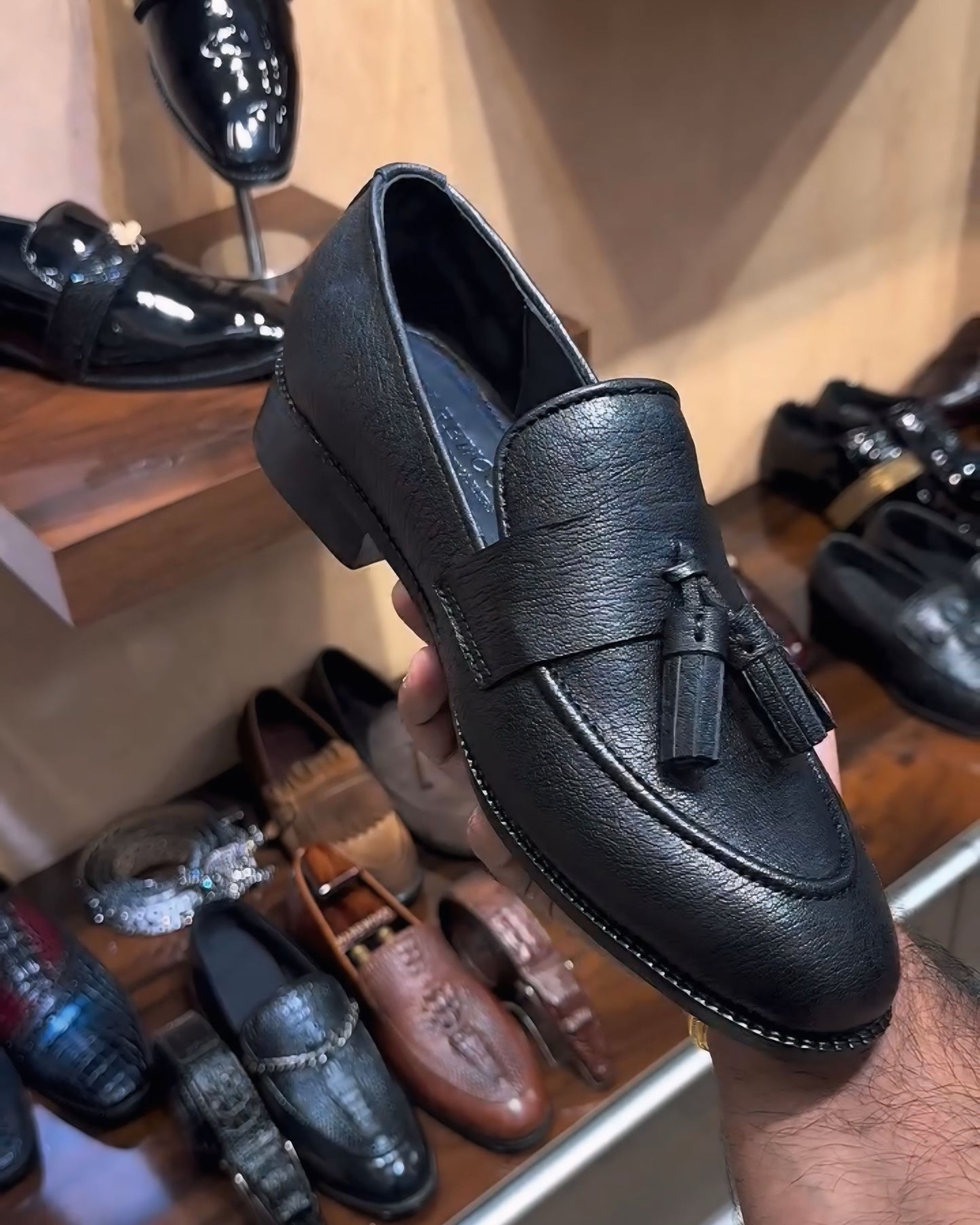 Classic Black Natural Grain Leather Tassel Loafers
