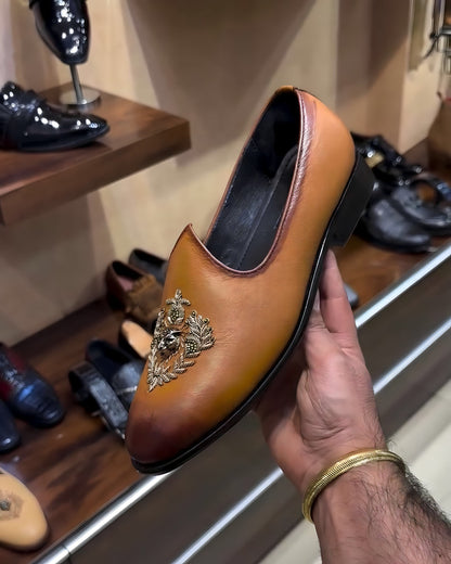 Tan Natural Grain Leather Embroidery Mojaris