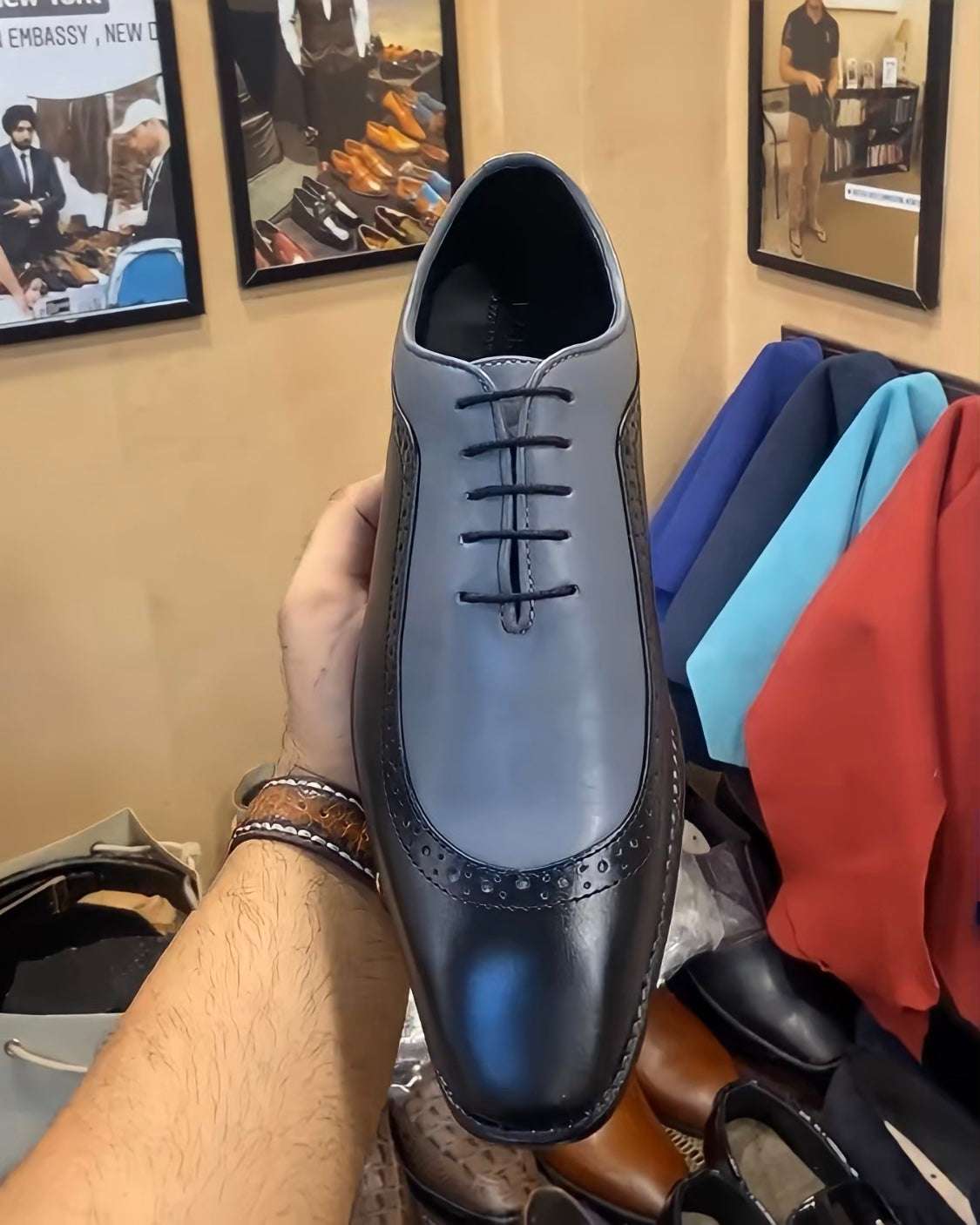 Carbon Grey Sidewing Oxfords