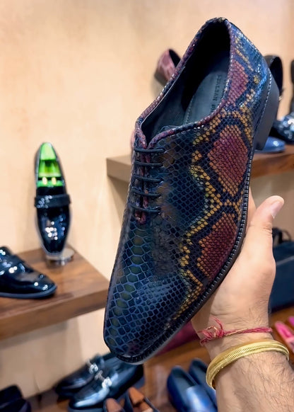 Exotic Metallic Snake Foil Whole-cut Oxfords