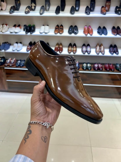 Walnut Brown Patina Whole-cut Oxfords