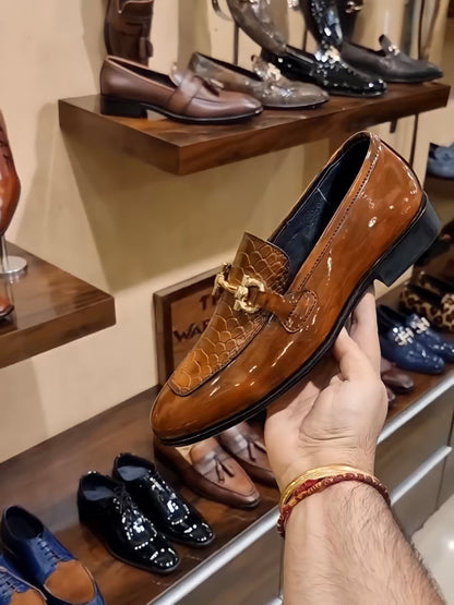 Tan Cobra Scaled Spectator Moccasins