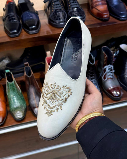 Ivory Crust Leather Hand-embroidered Mojaris with Brown Sole