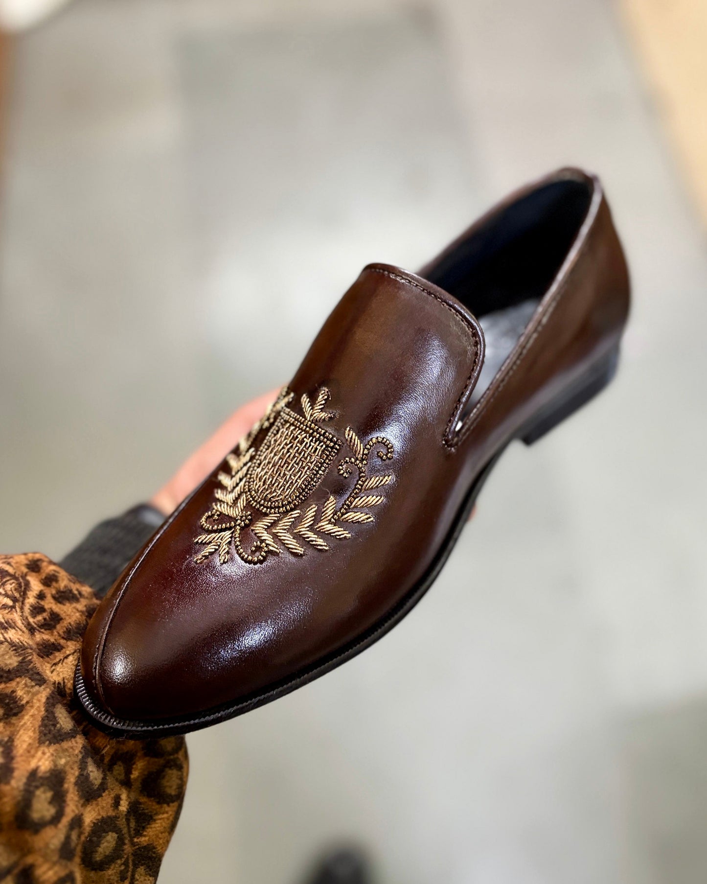 Brown Leather Hand-embroidered Loafers