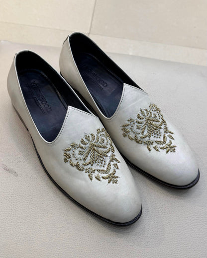 Ivory Crust Leather Hand-embroidered Mojaris with Brown Sole